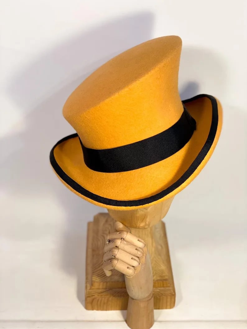 Asymmetric top hat