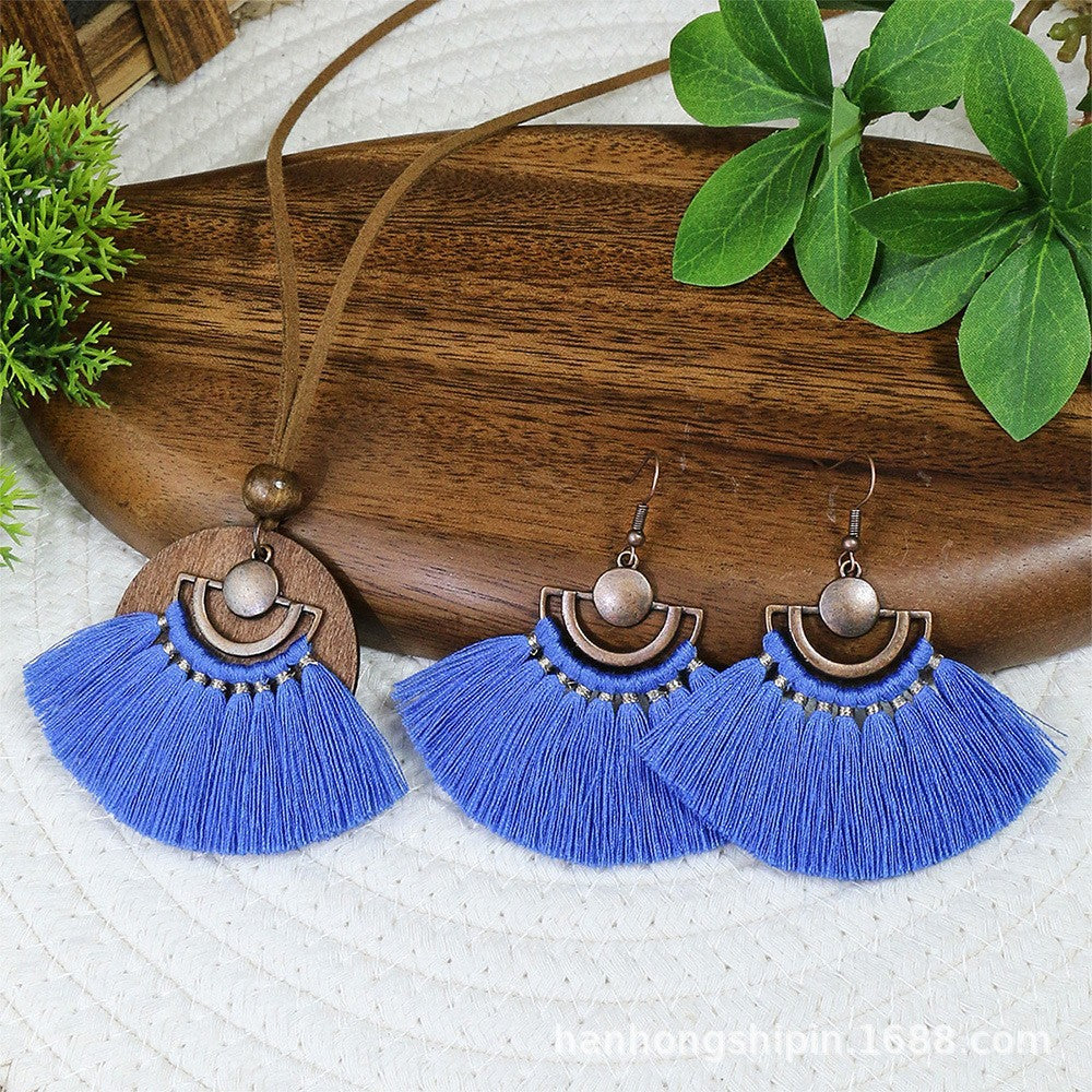 Women's Bohemian Fan-shaped Tassel Earrings And Necklace Suit