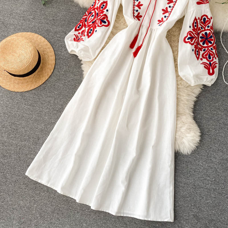 Bohemian Ethnic Style Embroidered Flower Round Neck Lantern Sleeve Long Dress Dresses