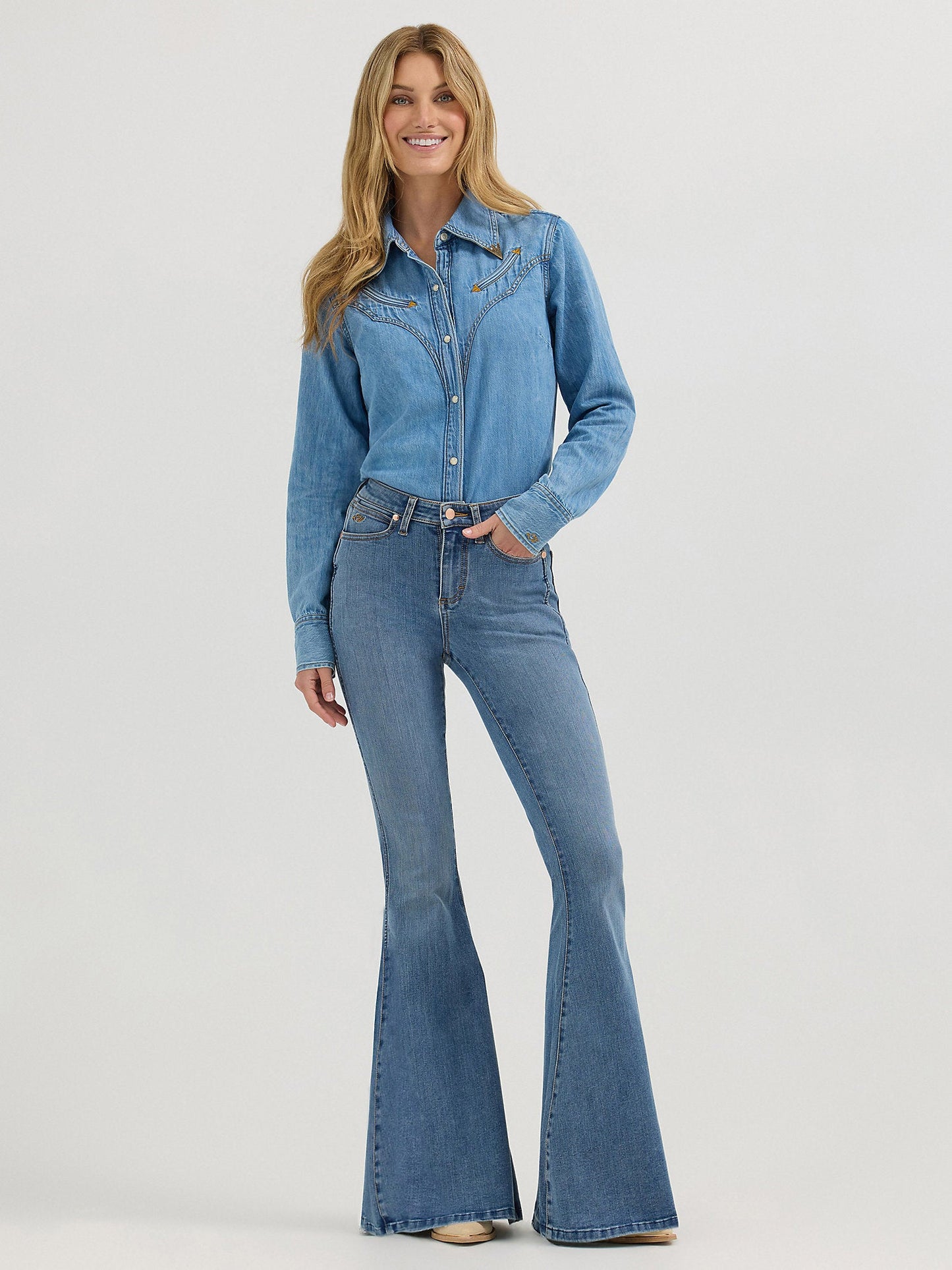 Wrangler X Lainey Wilson Daydreamin Bell Bottom Jeans