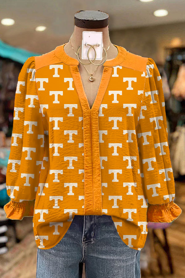 Tennessee Print Pleated V-neck Puff Sleeve Blouse