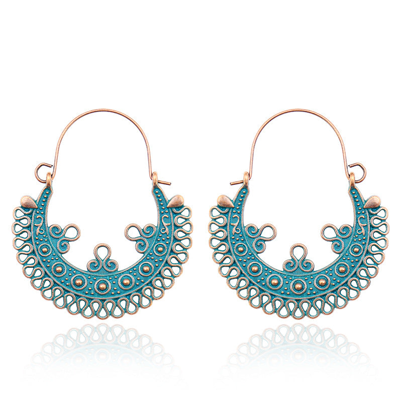 Women's Bohemian Court Hollow U-shaped Earrings