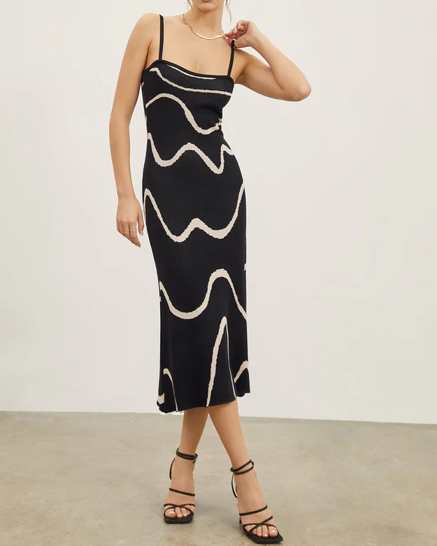 Wavy Print Strap Midi Dress