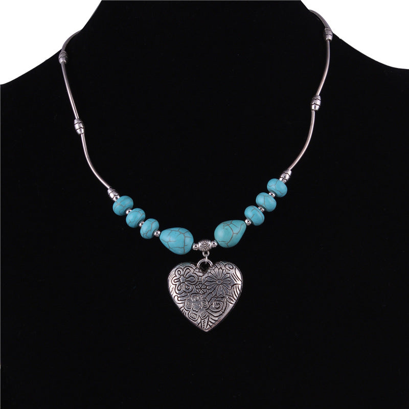 Female Ethnic Heart-shaped Alloy Necklace