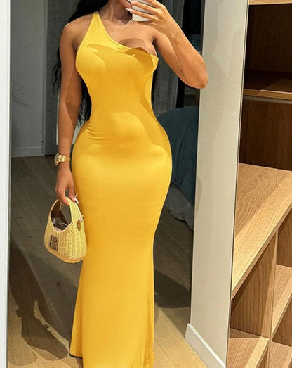 One Shoulder Fishtail Hem Bodycon Dress