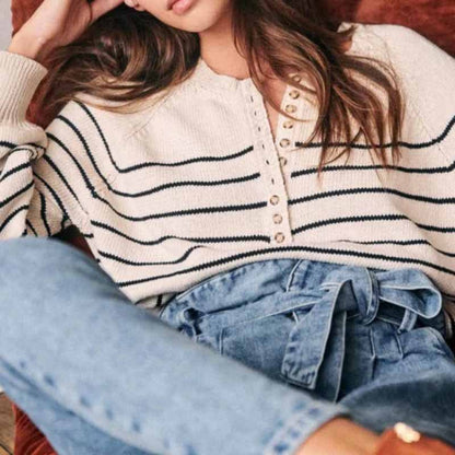 Women's Black And White Striped Knitted Pullover Long Sleeve Sweater