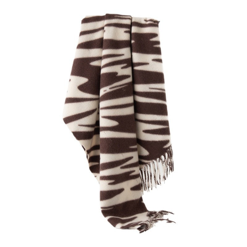 Fashionable Animal Print Scarf