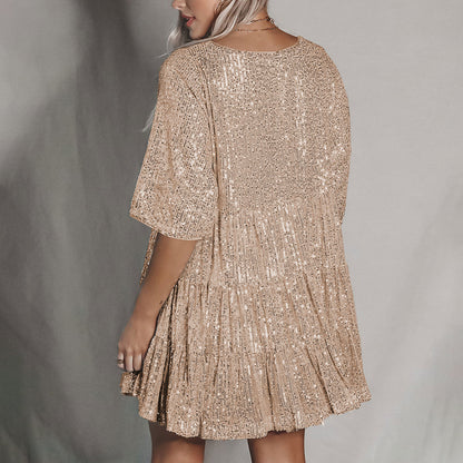 Hot Girl Outfit With Sequins And Sequins Pleated Skirt