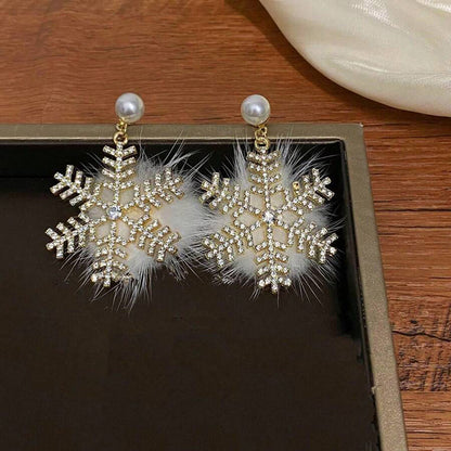 Cute Christmas Pearl Snowflake Earrings