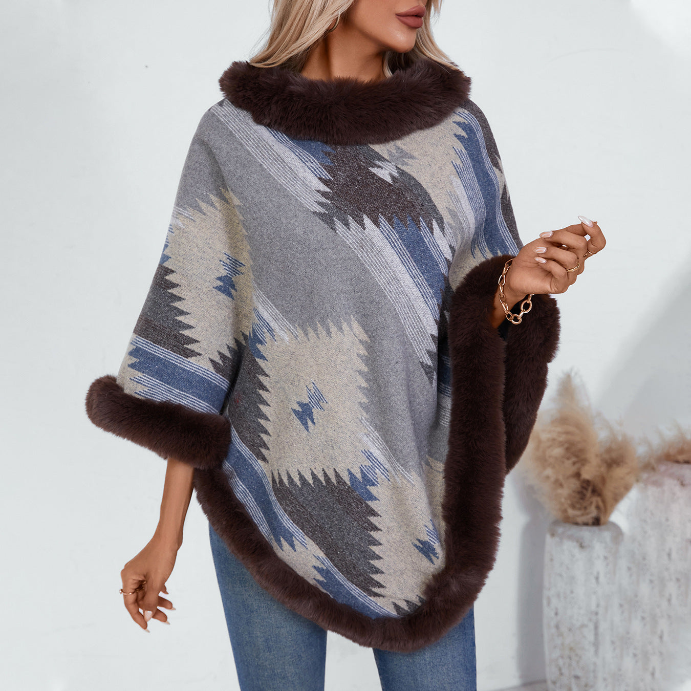 Serena Faux Fur-Trimmed Aztec Poncho