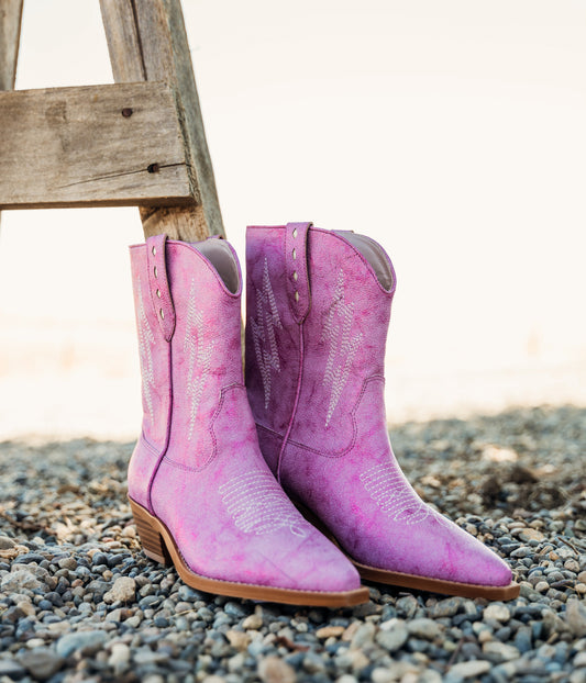 Bowie Metallic Boot in Pink