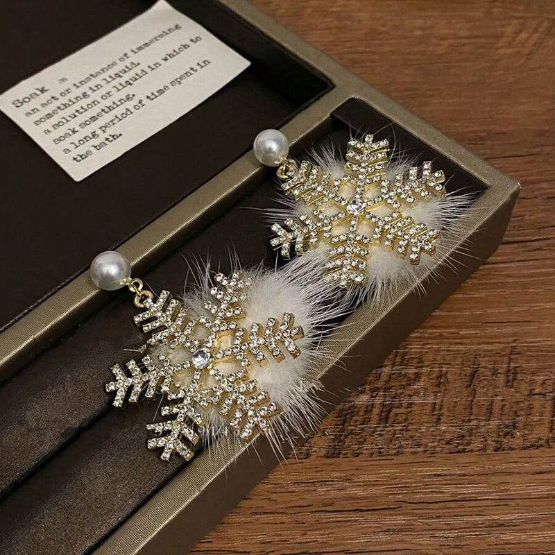 Cute Christmas Pearl Snowflake Earrings