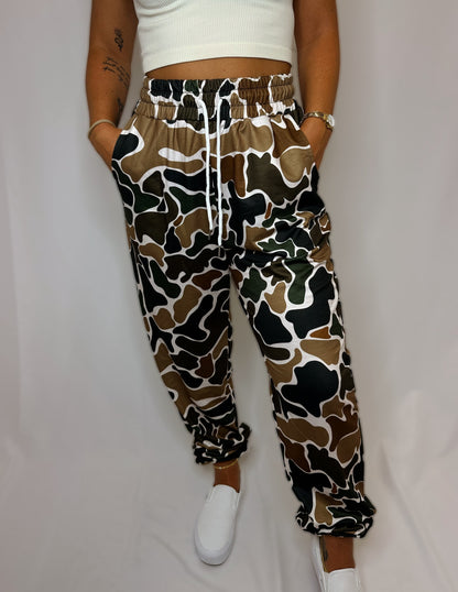 Retro Camouflage Loose Sports Pants