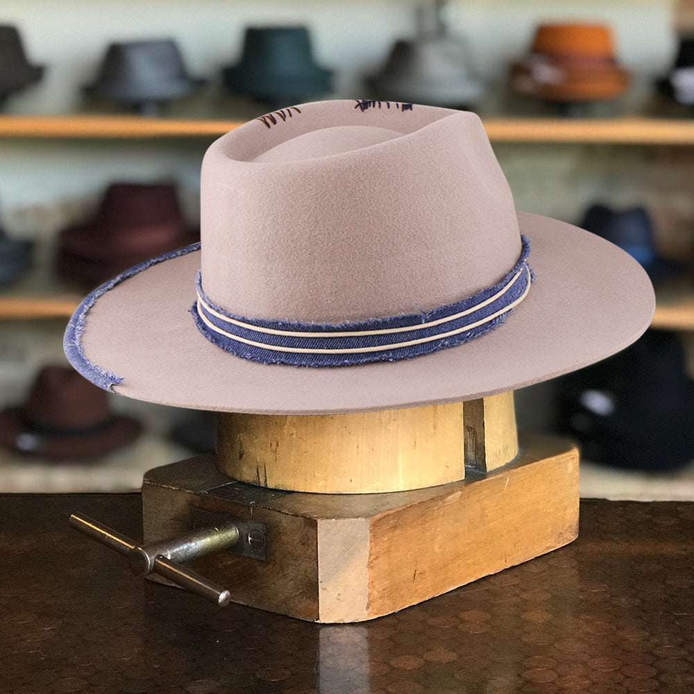 Classic Wide Brim Outdoor Hat