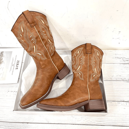 Womens Vintage Embroidered Western Boots