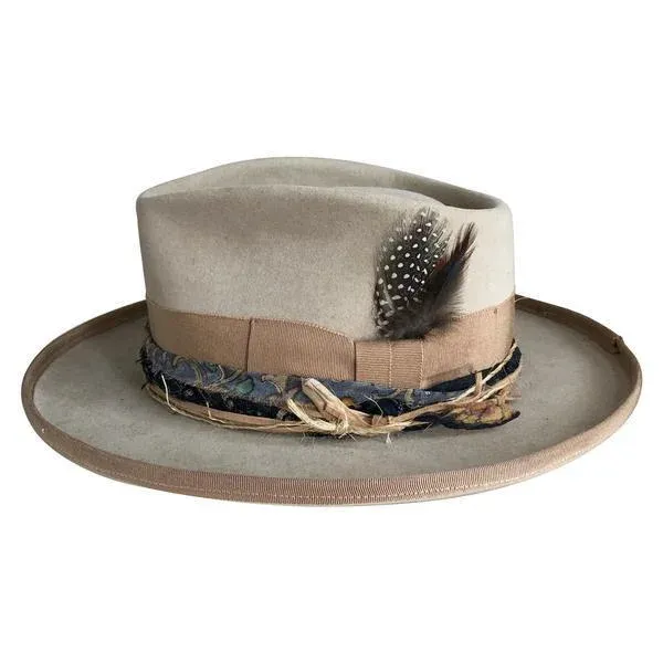 NATURE CALLS BEIGE FEDORA