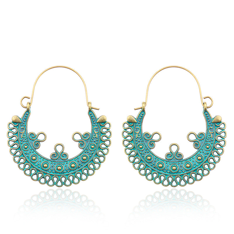 Women's Bohemian Court Hollow U-shaped Earrings