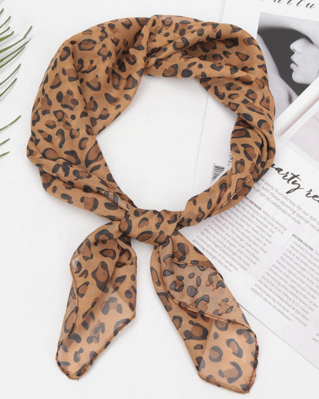 Fashionable Leopard Print Chiffon Square Scarf