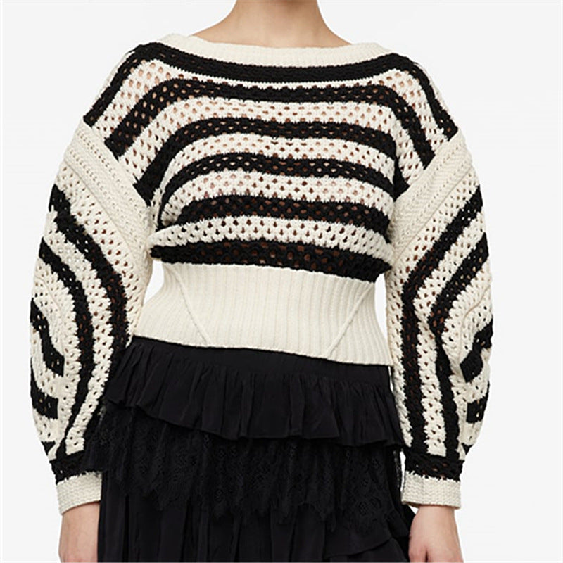 Round Neck Black And White Hollow Waist Short Women's Sweater