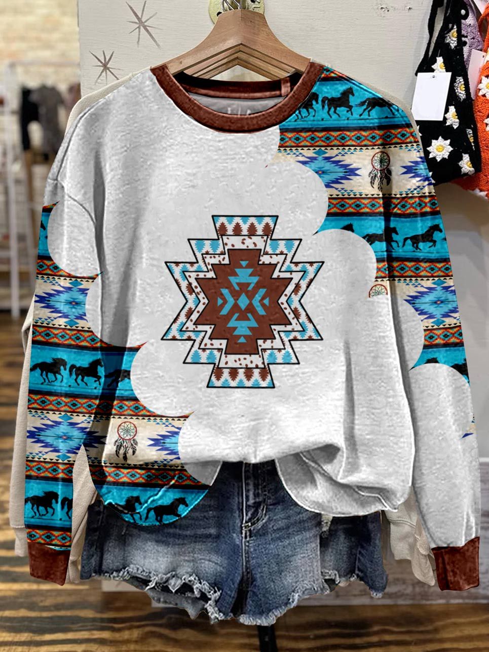 Aztac Print Casual Sweatshirt