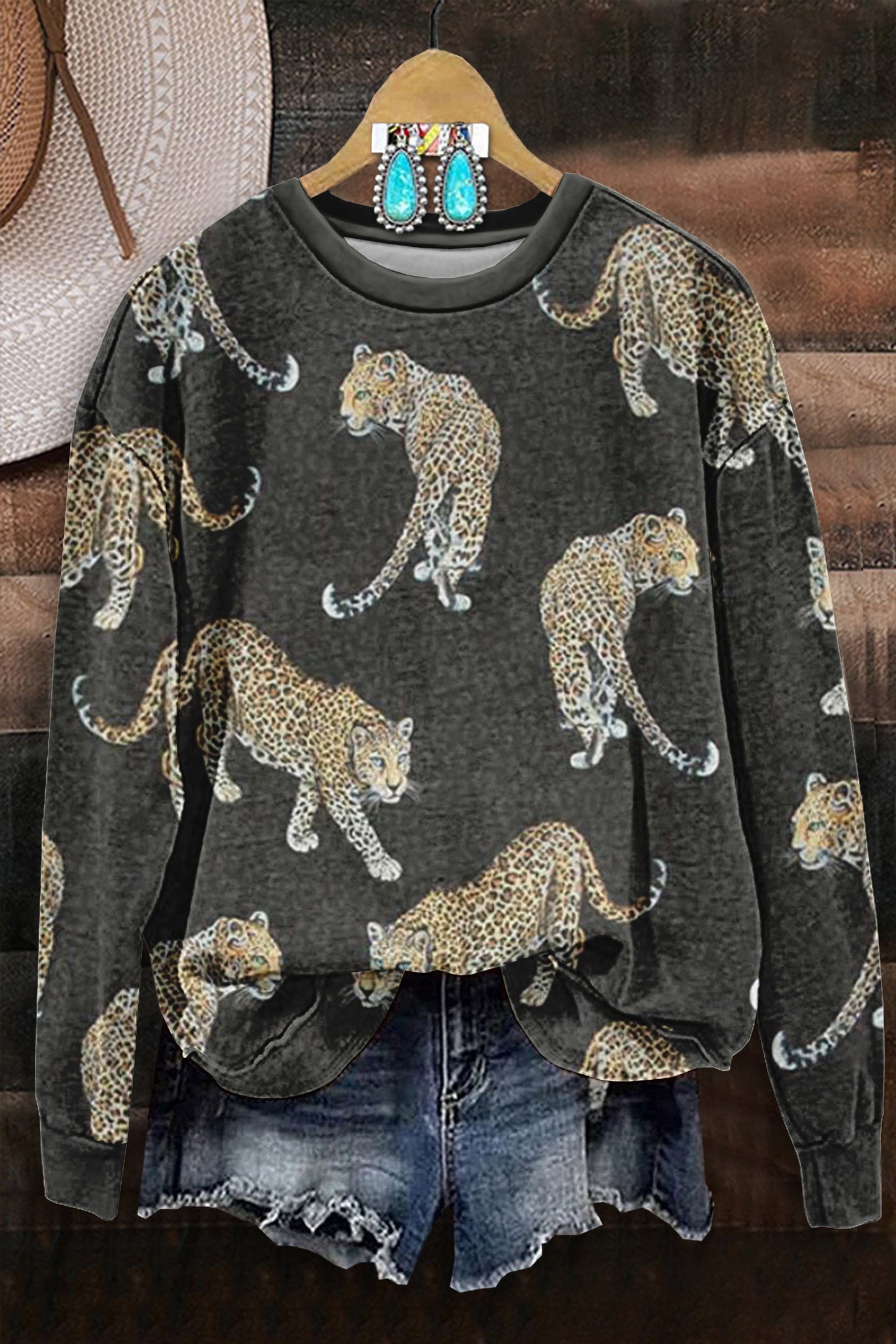 All-over Leopard Print Sweatshirt