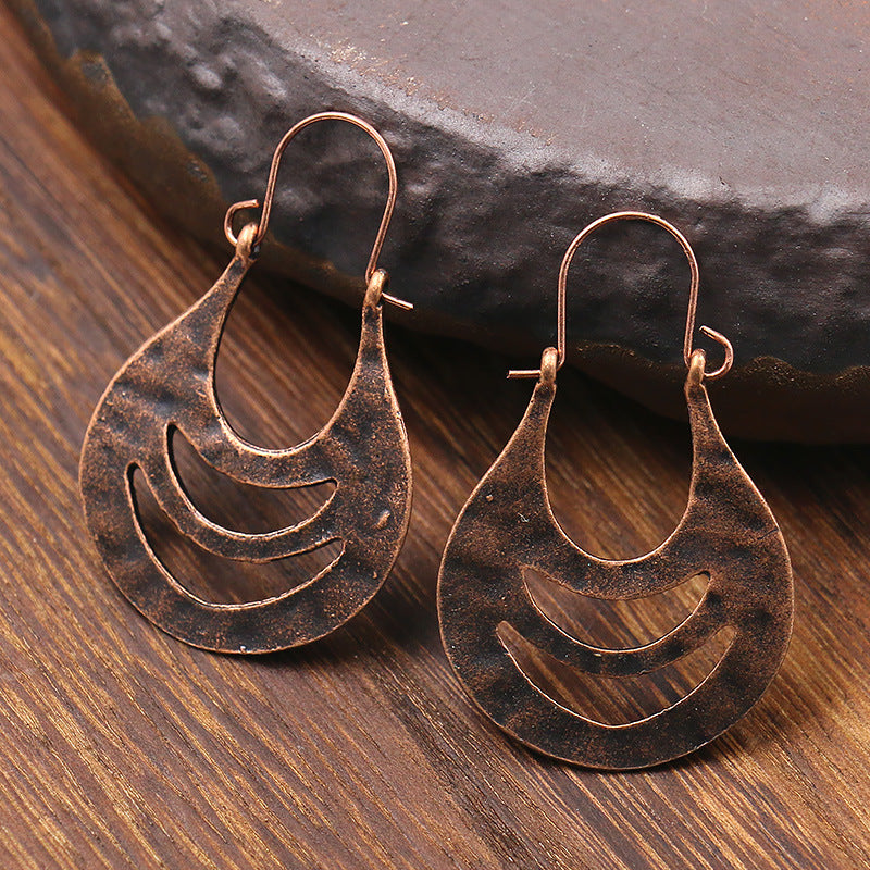 Women's Bohemian Court Hollow U-shaped Earrings