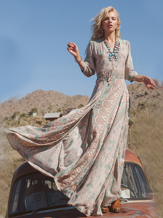 Beautiful Printed V-Neck Long Sleeve Maxi Dress