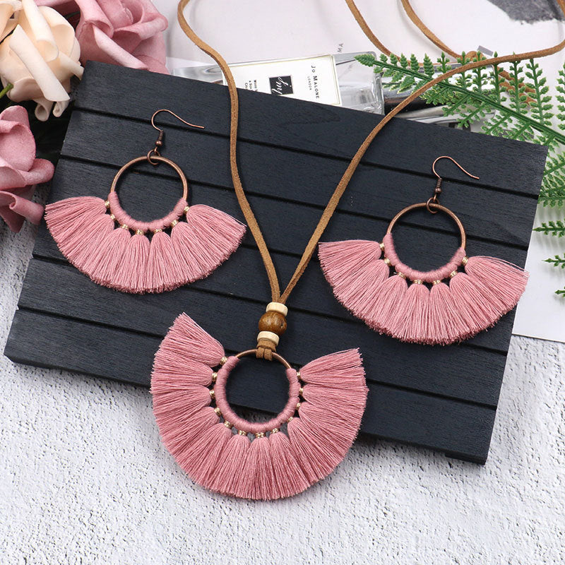 Women's Bohemian Tassel Earrings And Necklace Suit