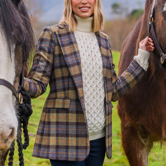 Women's Vintage Plaid Woolen Tweed Blazer Reverse Collar Jacket