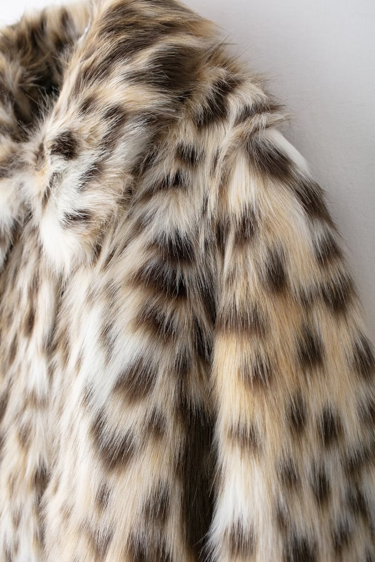 Selena Faux Fur Leopard_Coat