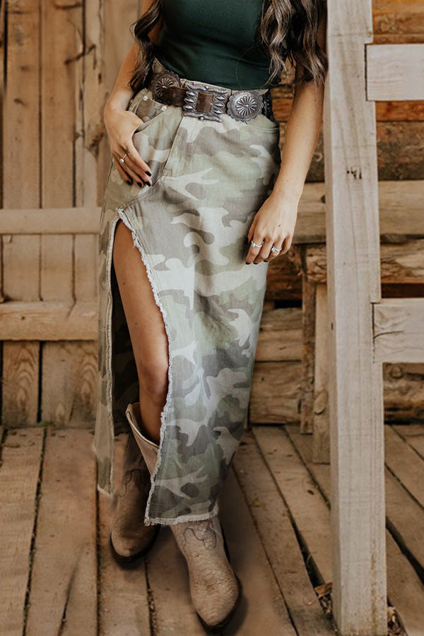 Retro Camouflage Print Slit Skirt