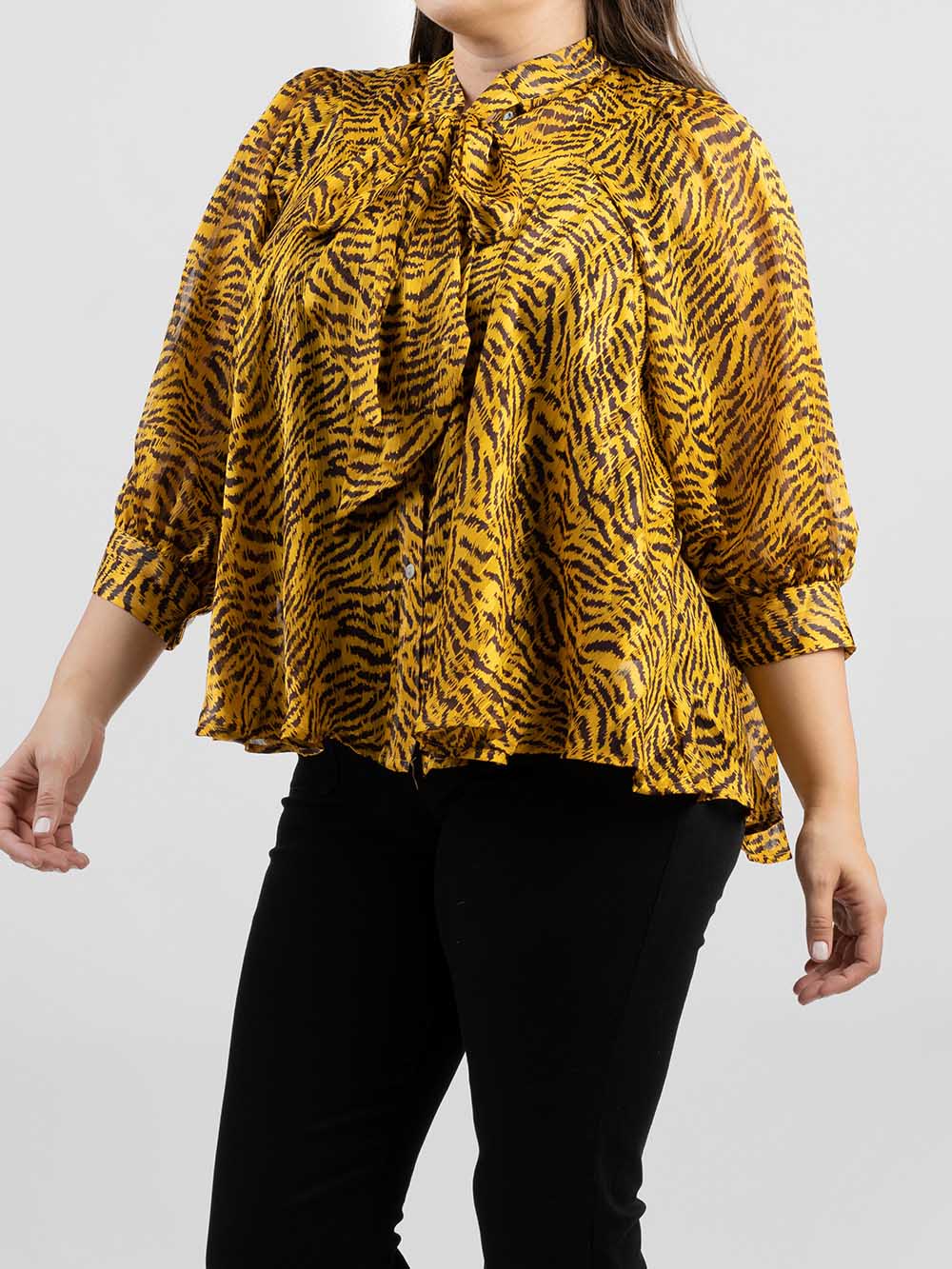 Plus Size Women Zebra Print Oversized 3/4 Sleeve Round Neck With Knot Blouse