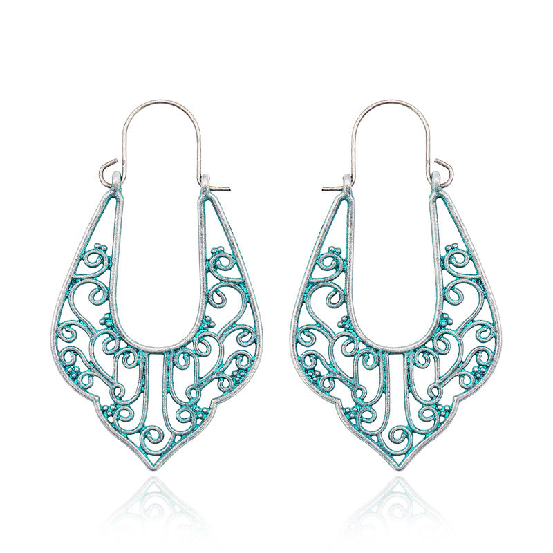 Women's Bohemian Court Hollow U-shaped Earrings