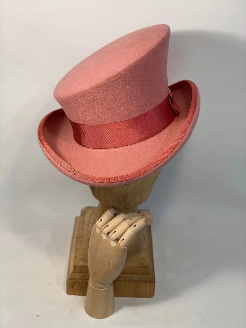 Asymmetric top hat