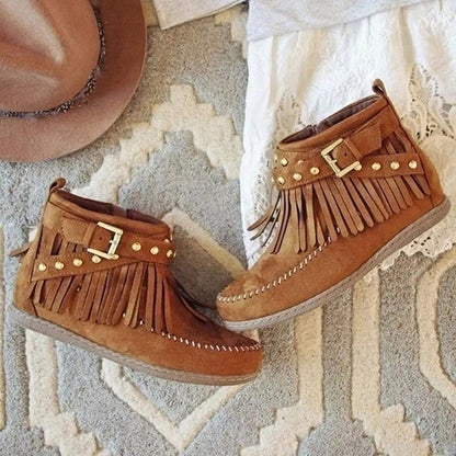 Retro Tassel Buckle Boots