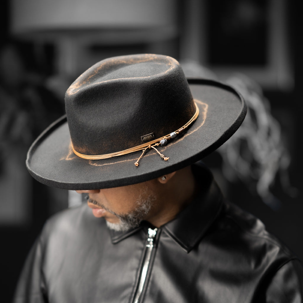 Open Road Distressed Wide Brim Wool Felt Fedora Hat