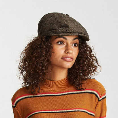 THE PEAKED BOY CAP-Brown