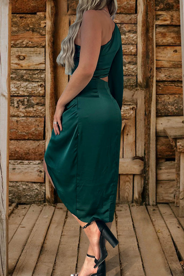 Romantic One-Sleeve Slit Dress