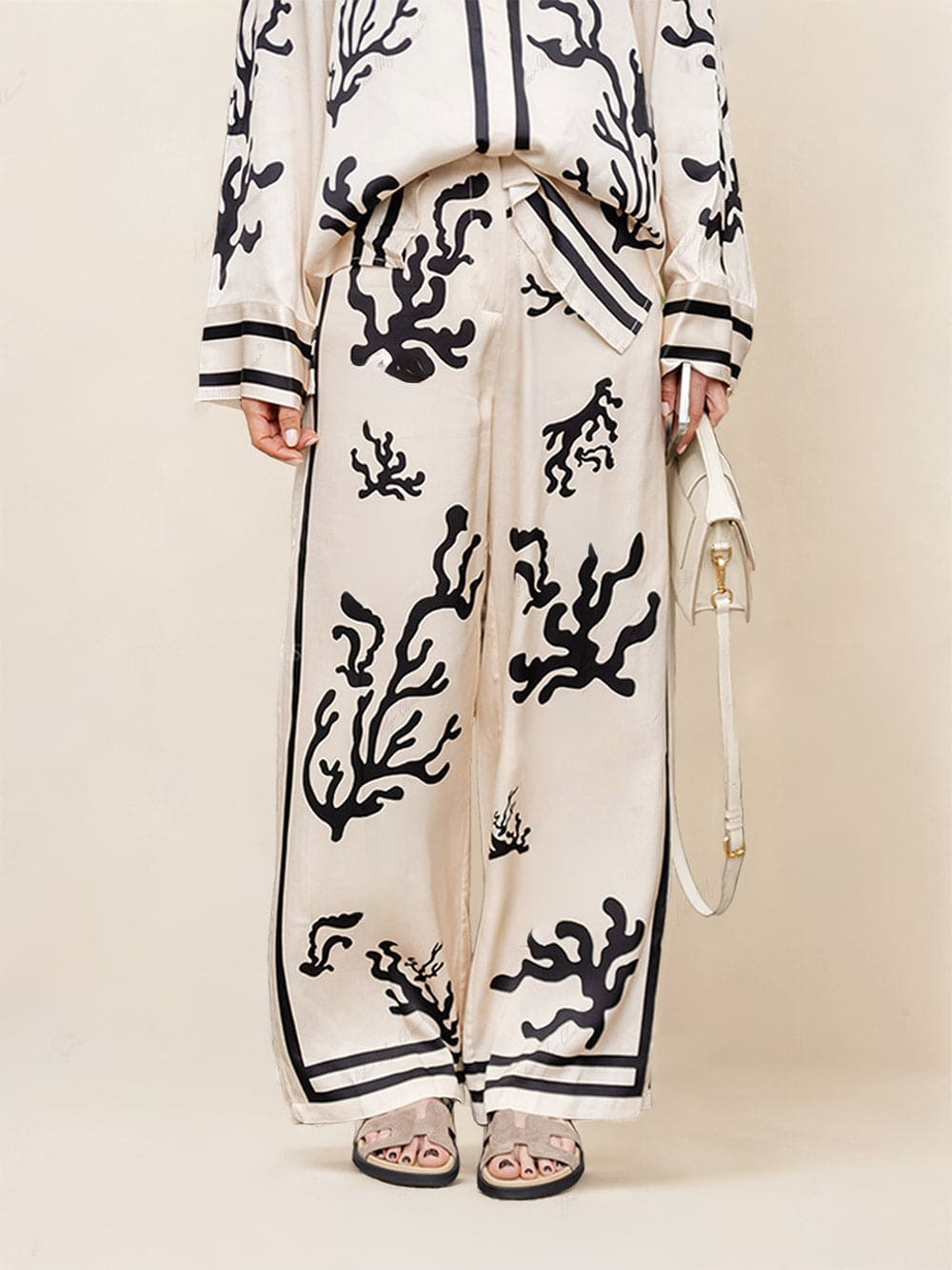 Wide-Leg Silhouette Printed Pants Set