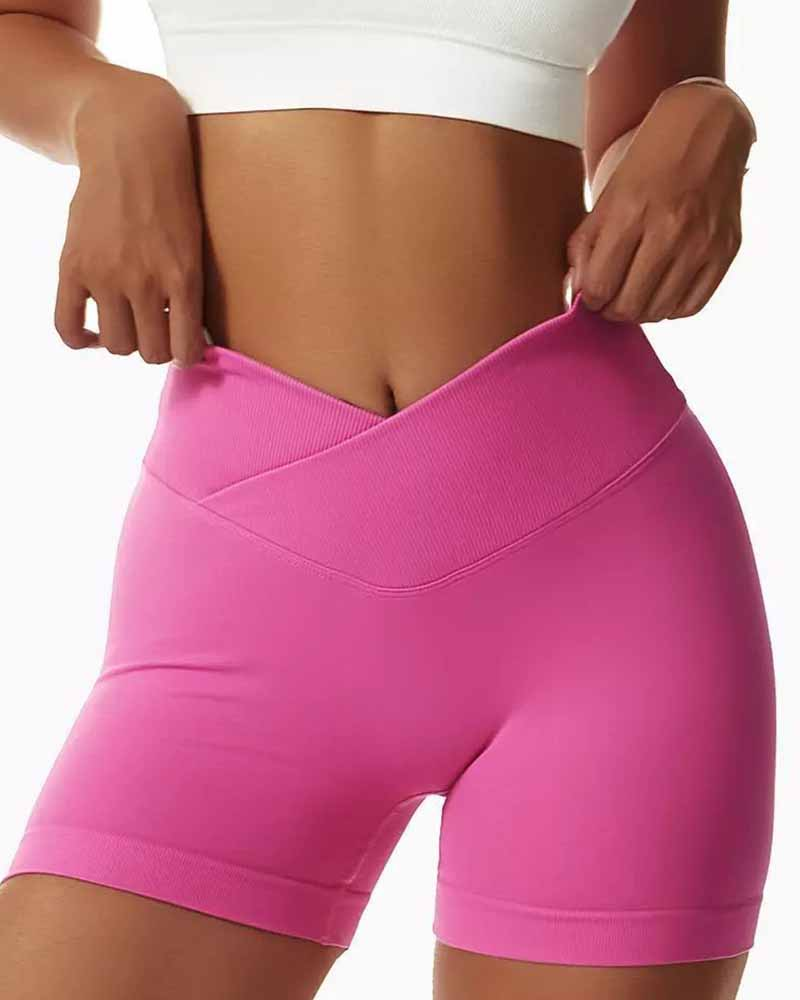 Peach Butt Tight Three-Quarter Yoga Shorts