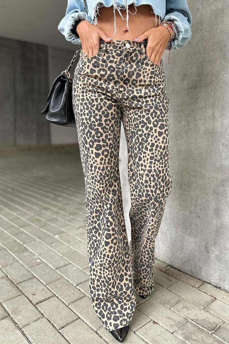 Women's Fashionable Leopard Print Straight Pants