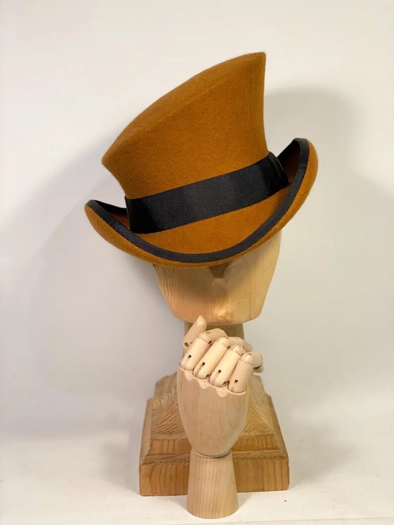 Asymmetric top hat