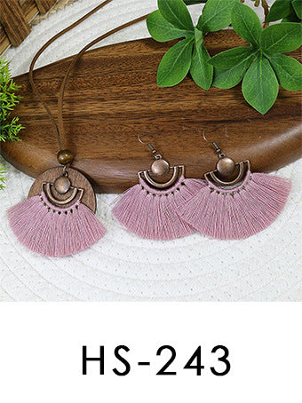 Women's Bohemian Fan-shaped Tassel Earrings And Necklace Suit