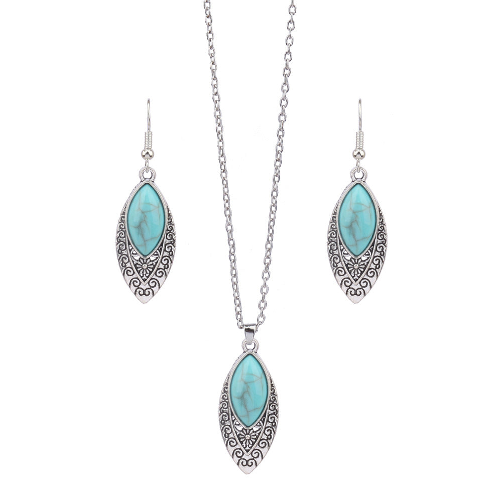 Women's Bohemian Flower Hollow Necklace Earring Set