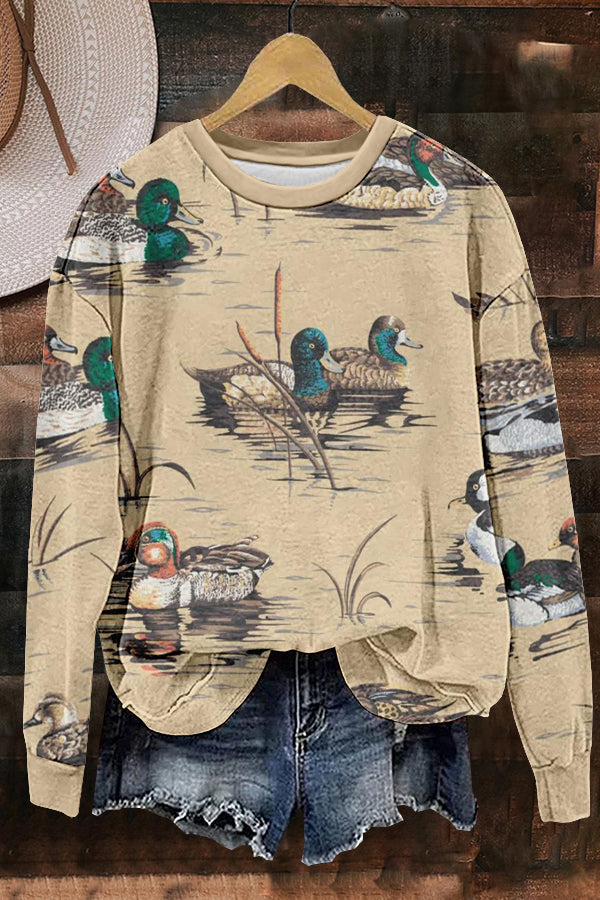 Cozy Wild Ducks Print Sweatshirt