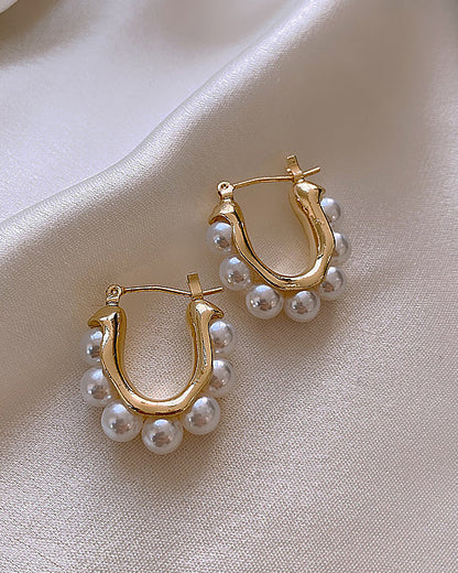 Retro Versatile Pearl Earrings