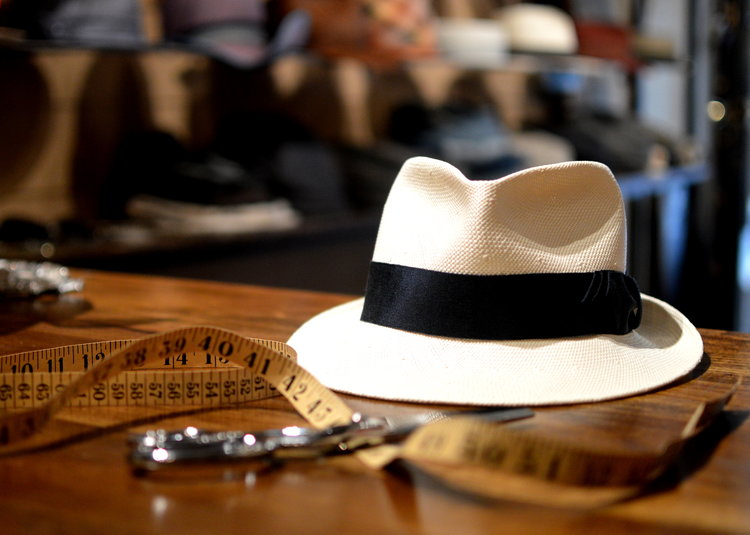 Panama Don Wrong Fedora in white glazed toyo [Fast shipping and box packing]