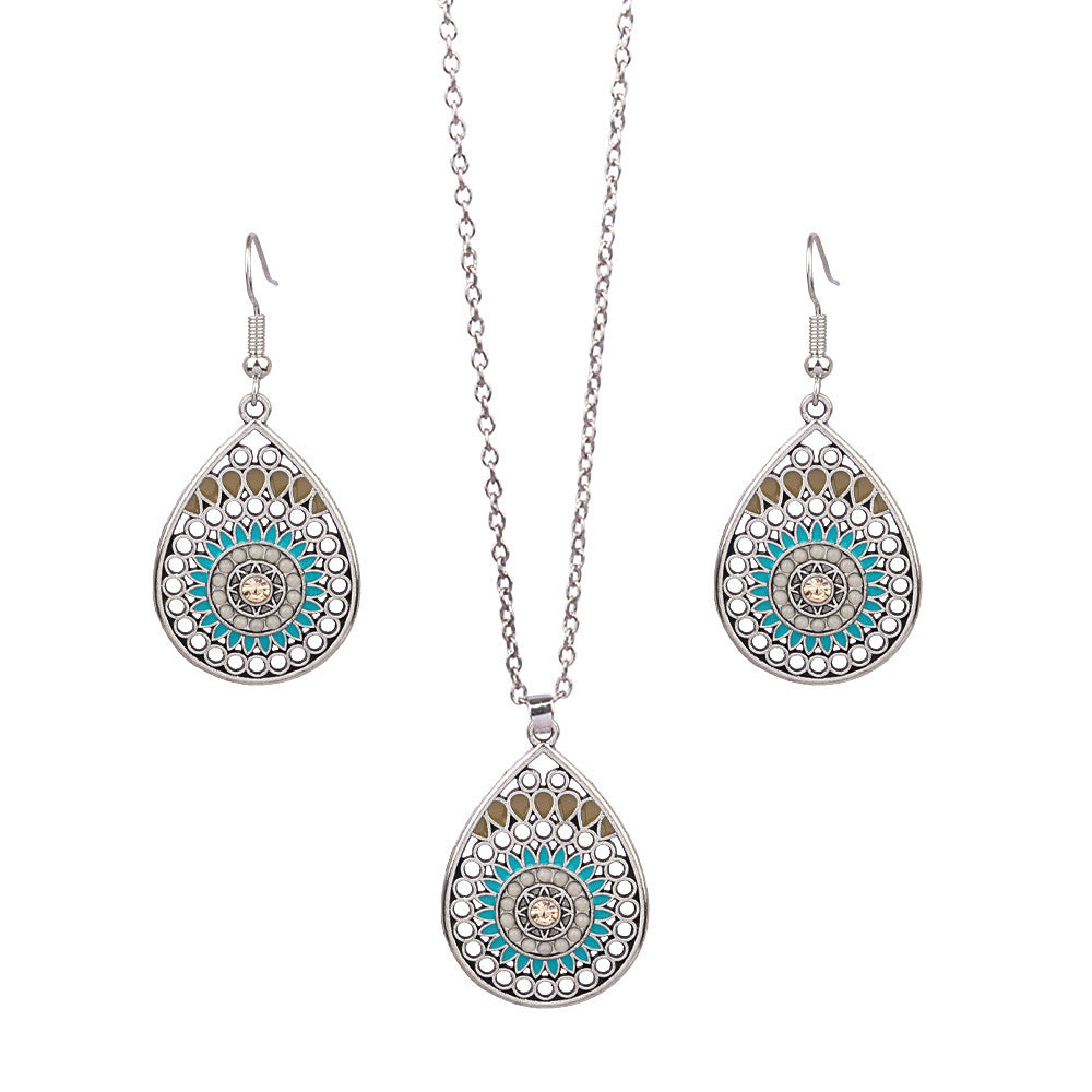 Women's Bohemian Flower Hollow Necklace Earring Set