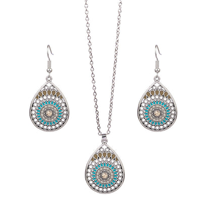 Women's Bohemian Flower Hollow Necklace Earring Set