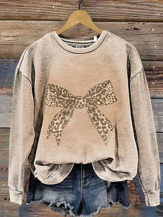 Leopard Bow Art Print Casual Sweatshirt